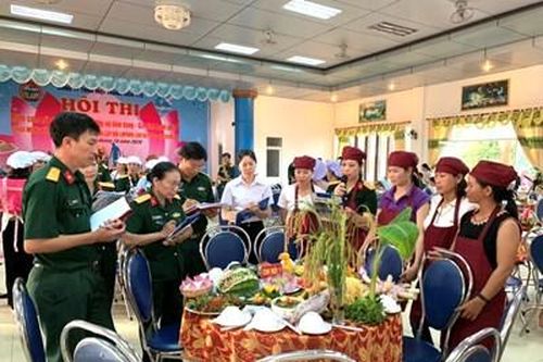 Hội thi 'Nữ công gia chánh, phụ nữ đảm đang, gia đình hạnh phúc'