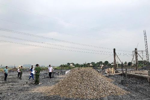 Ninh Bình: Đề nghị xử lí doanh nghiệp vi phạm hành lang an toàn công trình lưới điện đường dây 110kV