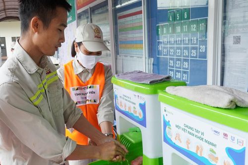 Rửa tay thường xuyên giúp làm giảm 44% nguy cơ lây truyền bệnh hô hấp