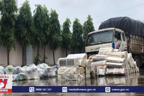 Phát hiện 2 vụ hàng lậu tại TP Hồ Chí Minh