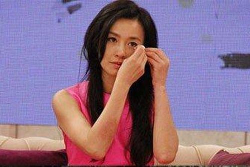 Sao nữ mang danh 'tiểu tam', 8 lần thụ tinh thất bại giờ ra sao?