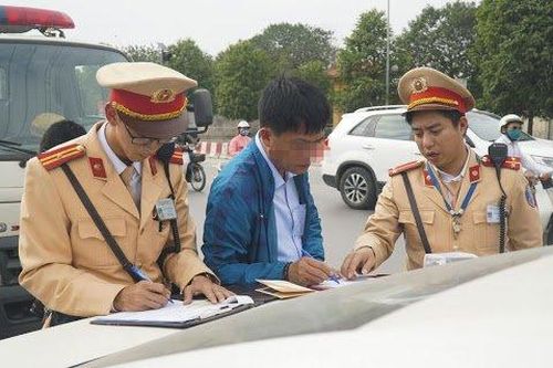 Vì sao mức xử phạt vi phạm giao thông thường là mức trung bình?