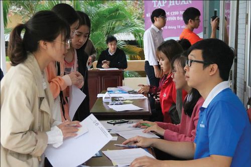 Đánh giá mức độ hài lòng của sinh viên đối với chất lượng dịch vụ đào tạo tại khu Hòa An, trường Đại học Cần Thơ