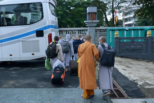 TP.HCM : Đón tân Tăng Ni sinh viên nhập nội trú Học viện