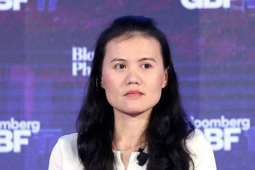 Người phụ nữ dẫn dắt tập đoàn kiến của tỉ phú Jack Ma
