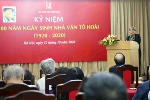 Bóng đại thụ trăm năm vẫn tỏa
