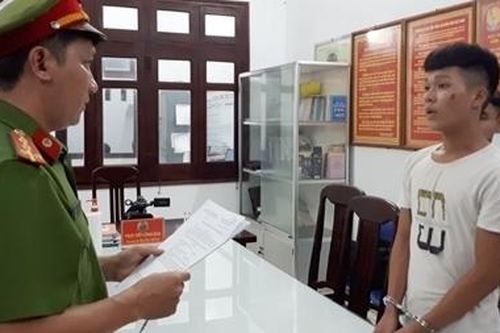 Truy bắt nhóm thanh niên vác hung khí giết người lúc rạng sáng