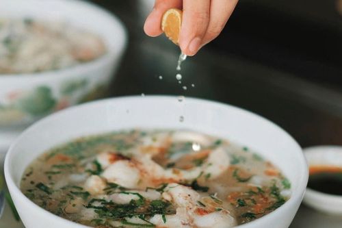 Bánh canh cá lóc ở TP.HCM