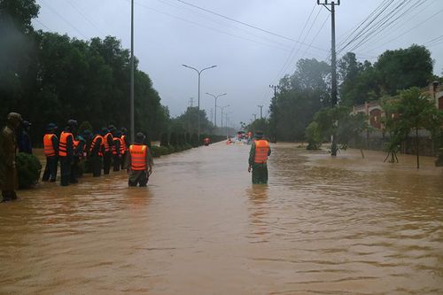 Mưa lớn lại đổ xuống, Quảng Trị có nguy cơ vượt đỉnh lũ lịch sử