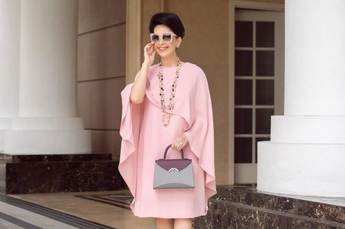 Diễm My diện trang phục SIXDO, phối túi hiệu sành điệu xuống phố