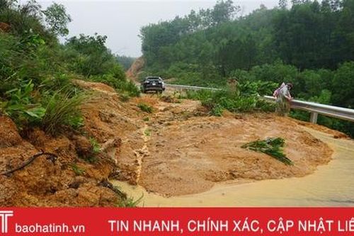 Cảnh báo 3 huyện miền núi Hà Tĩnh có nguy cơ cao sạt lở đất