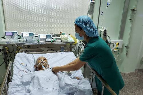 Cần Thơ: Cấp cứu thành công bệnh nhân bị khối u tim hiếm gặp