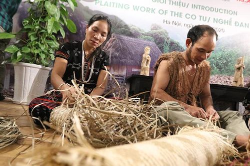 Ấn tượng nghề đan lát Cơ Tu