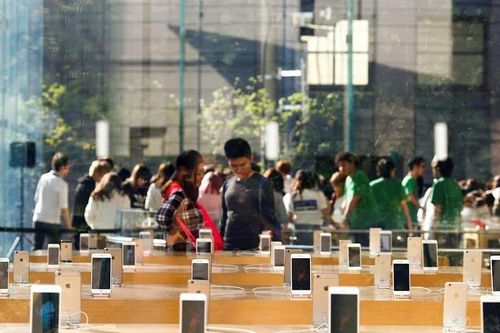 Tin hay không tùy bạn: Ngoài iPhone, iPad, Apple còn bán cả bàn chải đánh răng