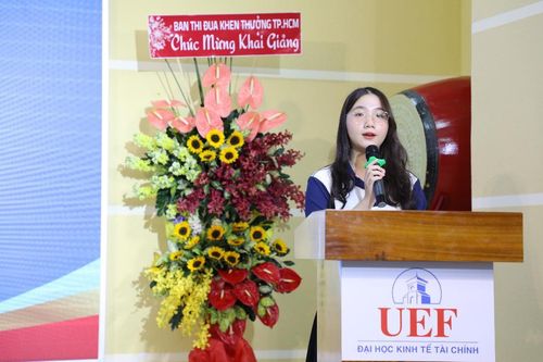 Trường ĐH Kinh tế - Tài chính TP.HCM tổ chức lễ khai giảng năm học mới, trao gần 30 tỷ đồng học bổng