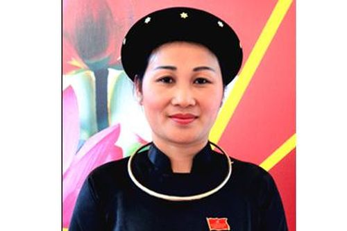Gắn bó với sự nghiệp 'trồng người'