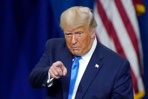 Ông Trump lên án Twitter
