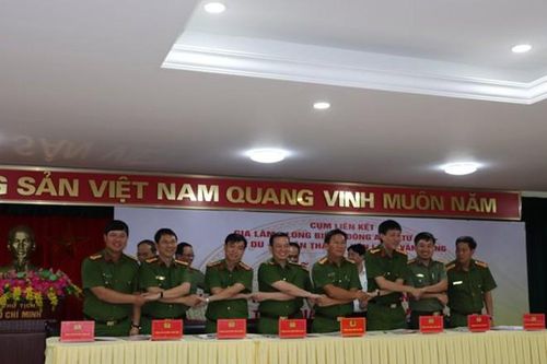 Gắn kết chặt chẽ giữa phong trào với công tác chuyên môn