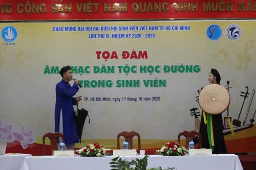 Nâng cao 'văn hóa thưởng thức' cho sinh viên