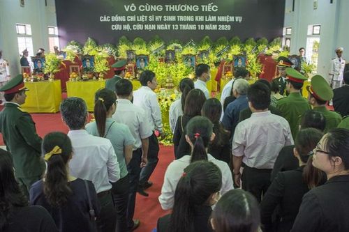 Hình ảnh cao đẹp của các đồng chí luôn sống mãi!