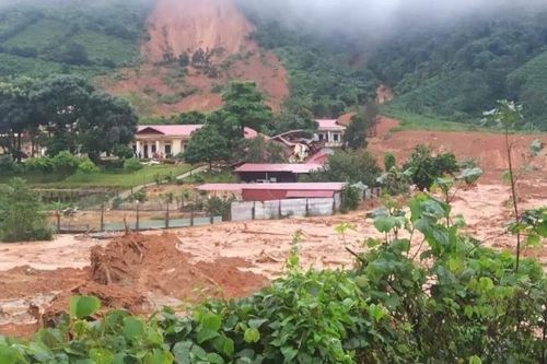 Vụ sạt lở làm 22 chiến sĩ mất tích: Huy động máy bay trực thăng để tìm kiếm cứu nạn