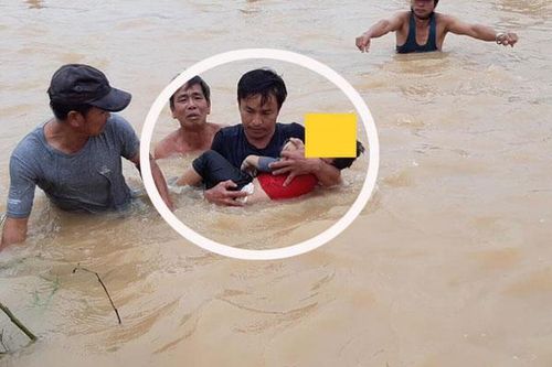Đà Nẵng: Bé trai 3 tuổi tử vong vì rơi xuống dòng nước lũ