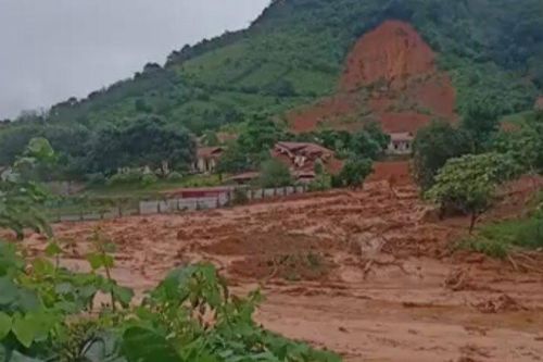 Sạt lở núi ở Quảng Trị, 22 cán bộ chiến sĩ sư đoàn 337 nghi bị vùi lấp