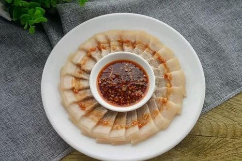 Thịt lợn luộc không cần nước mắm, pha nước chấm này cũng đủ đánh bay cả đĩa