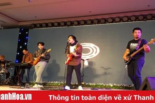 Đêm nhạc gây quỹ từ thiện ủng hộ các gia đình nghèo