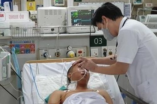 Liên tiếp ngộ độc methanol: Siết chặt rượu thủ công, rượu không rõ nguồn gốc