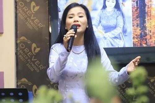 'Ca khúc Da Vàng' – album đầu tay của giọng ca thành Nam 20 năm hát nhạc Trịnh