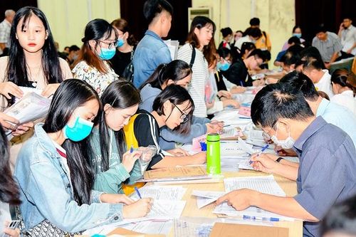 Xét tuyển đại học bổ sung: Cơ hội lựa chọn lại những ngành phù hợp
