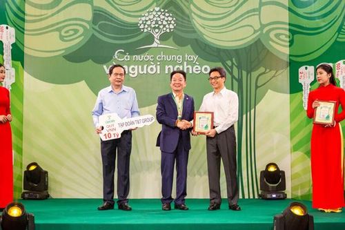 'Bầu Hiển' và hệ sinh thái ủng hộ 30 tỷ đồng an sinh xã hội