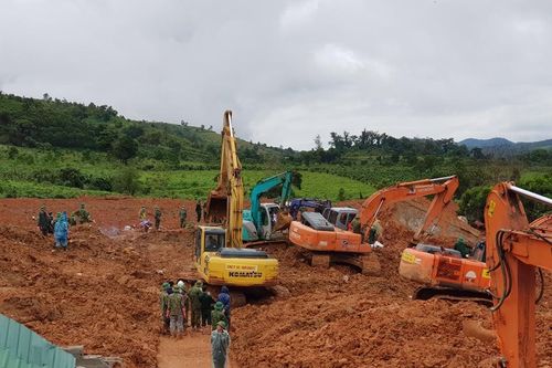 Đã tìm thấy 19 thi thể trong trong vụ lở núi ở Đoàn 337