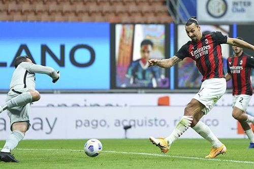 Milan đánh gục Inter: Tiếng gầm của sư tử Ibrahimovic