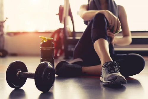 Những dấu hiệu tập gym quá mức có thể khiến cơ thể 'lâm nguy'