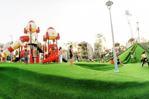 Mallorca River City: Quảng trường tình yên - Nơi hạnh phúc ngập tràn