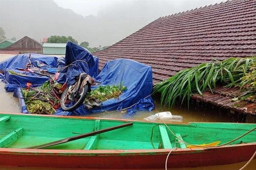 Lũ kỷ lục ở Quảng Bình