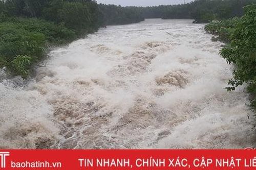 Đỉnh lũ ở Cẩm Xuyên cao hơn năm 2010 từ 40 - 60 cm