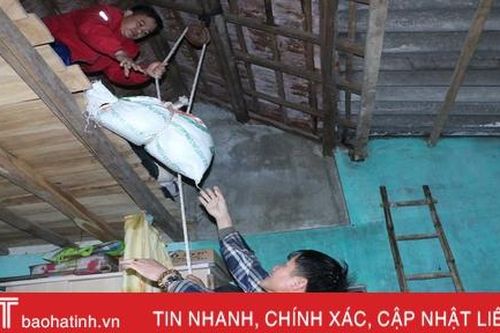 Thủ tướng hỗ trợ Hà Tĩnh 100 tỷ đồng, 1.000 tấn gạo cứu trợ lũ lụt
