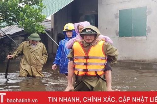 Thị xã Kỳ Anh sơ tán 300 người dân ra khỏi vùng nguy hiểm