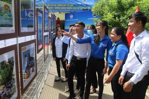 Triển lãm bản đồ, trưng bày tư liệu Hoàng Sa, Trường Sa của Việt Nam