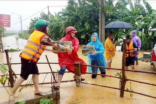 Hàng chục tỷ đồng hàng hóa được dự trữ để cung ứng cho người dân vùng lũ