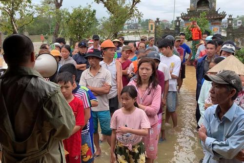 MC Phan Anh phản ứng ra sao khi bị dân mạng liên tục réo gọi bằng cái tên 'MC lũ'?