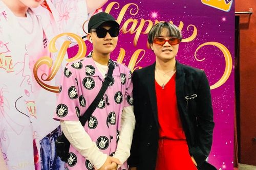 Kenji (King of Rap) xuất hiện cực cá tính mừng sinh nhật Mon Hoàng Anh P366