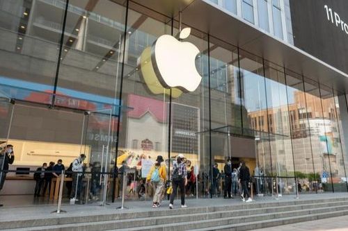 4 điều ít người biết về những nhân viên bán hàng trong Apple Store
