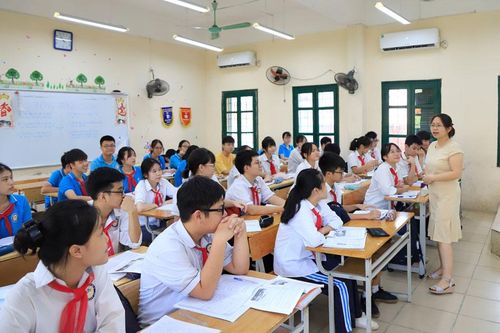 Hà Nội nâng tỷ lệ học sinh học 2 buổi/ngày ở cấp trung học cơ sở