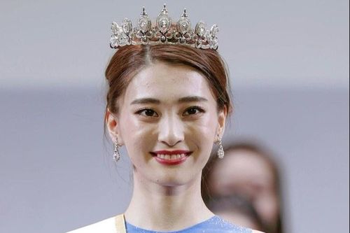 Những hoa hậu bị chê bai nhan sắc