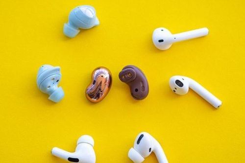 Loạt tai nghe không dây đang giảm giá tại Việt Nam