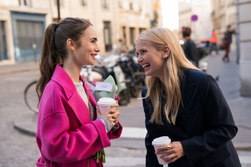Những điểm gây tiếc nuối ở 'Emily in Paris'